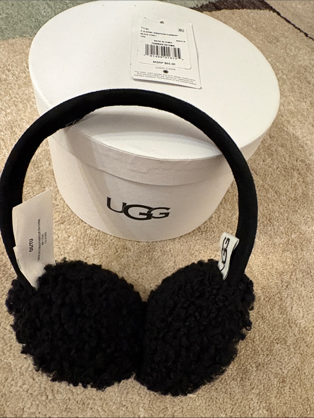NWT UGG Earmuffs ❤️ - Picture 2 of 4